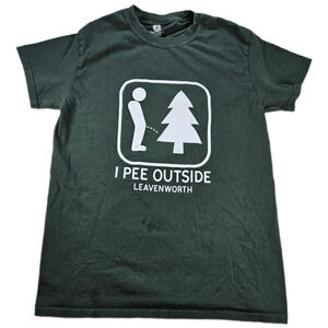 Funny Leavenworth WA T-Shirt Men’s Dark Green Small Cotton Graphic Tee *Stains